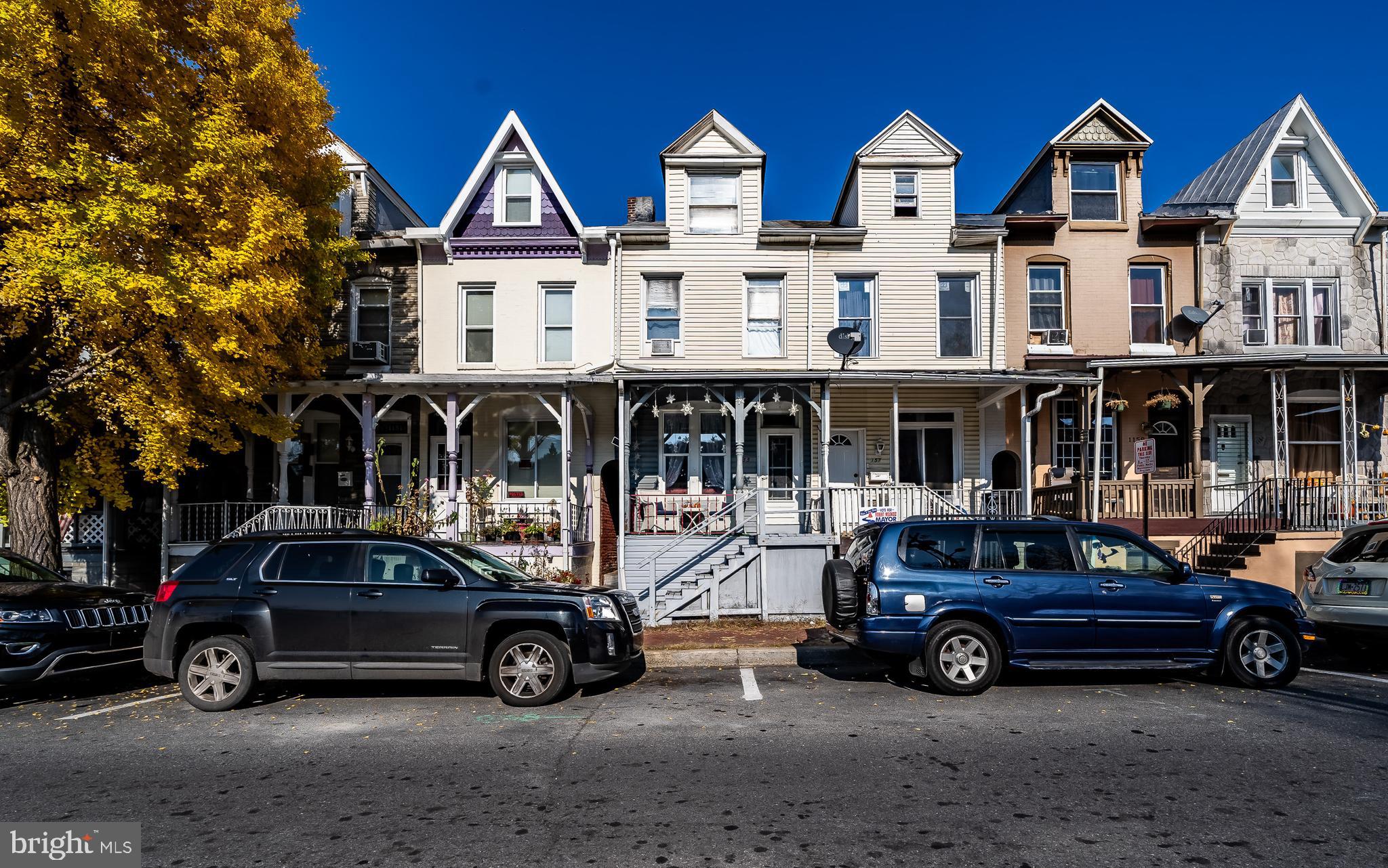 1155 Muhlenberg St
