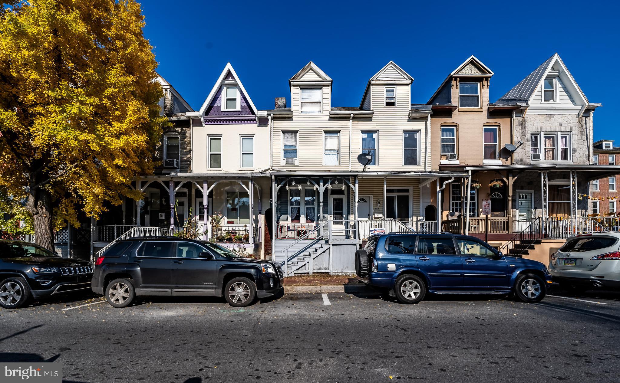 1155 Muhlenberg St