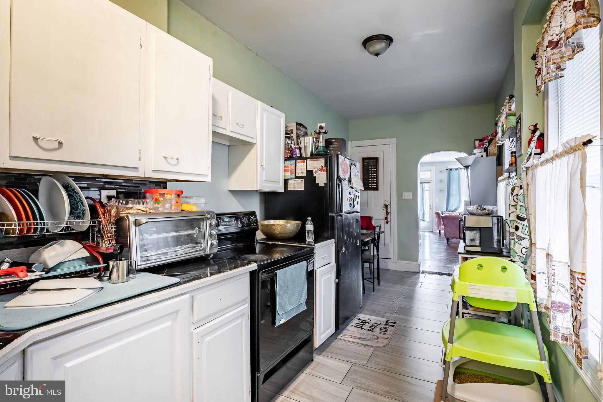 1155 Muhlenberg St