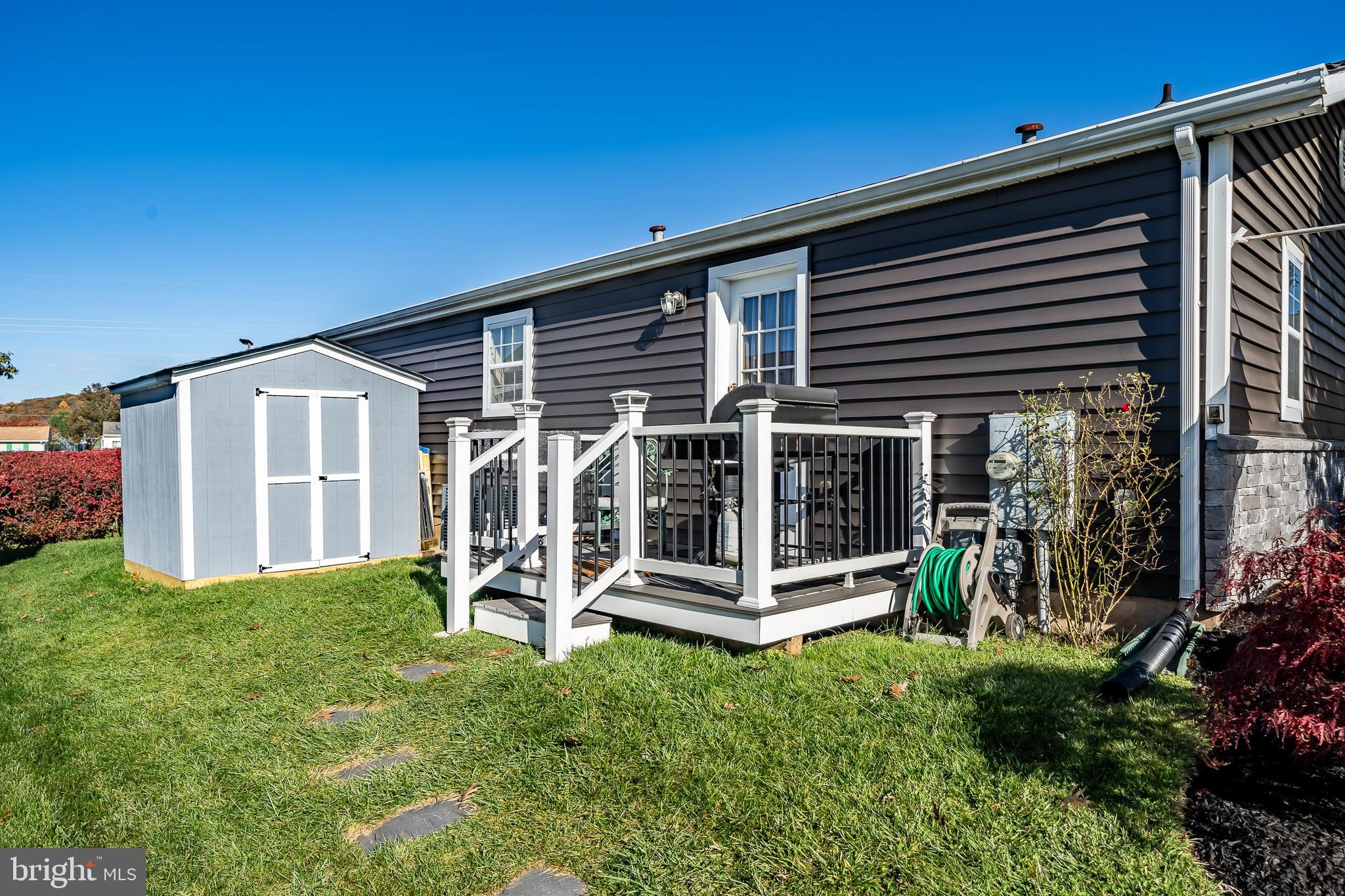 6 Juniper Cir
