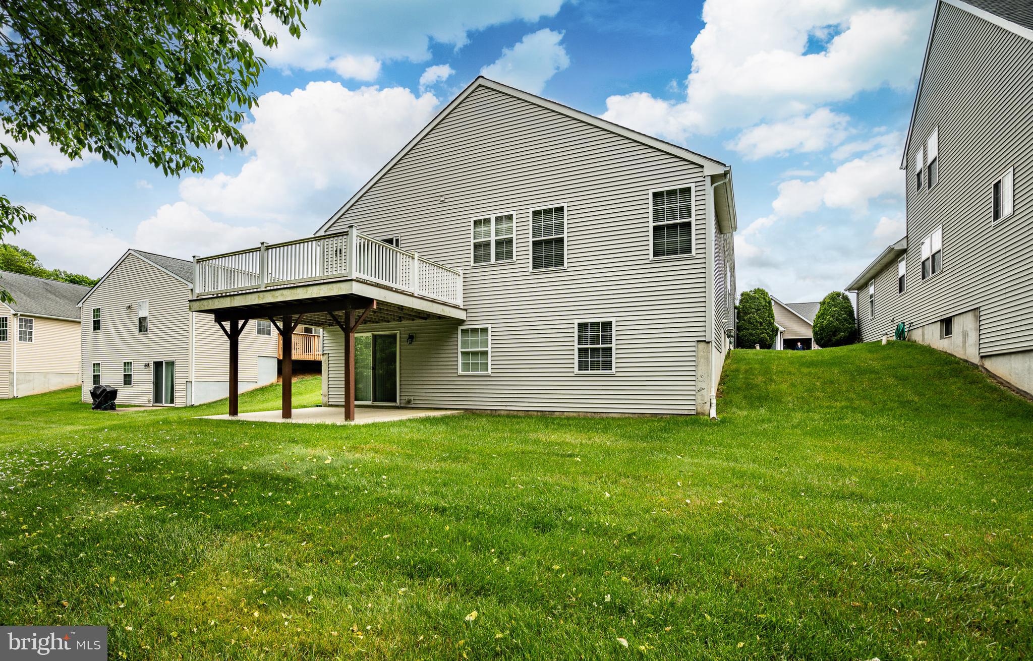 423 E Glenview Dr