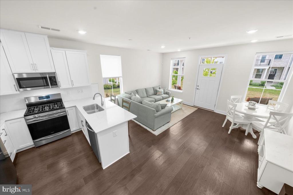918 Anvil Court