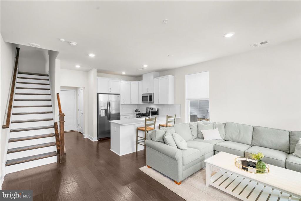 918 Anvil Court