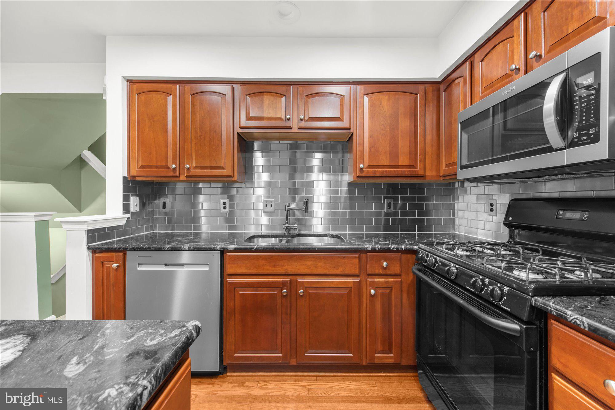 158 MAPLE AVENUE 31