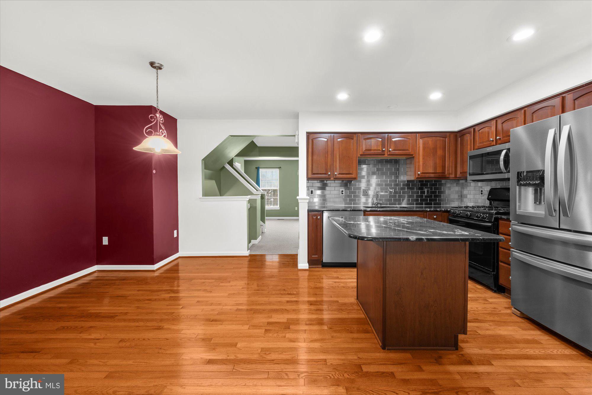 158 MAPLE AVENUE 31