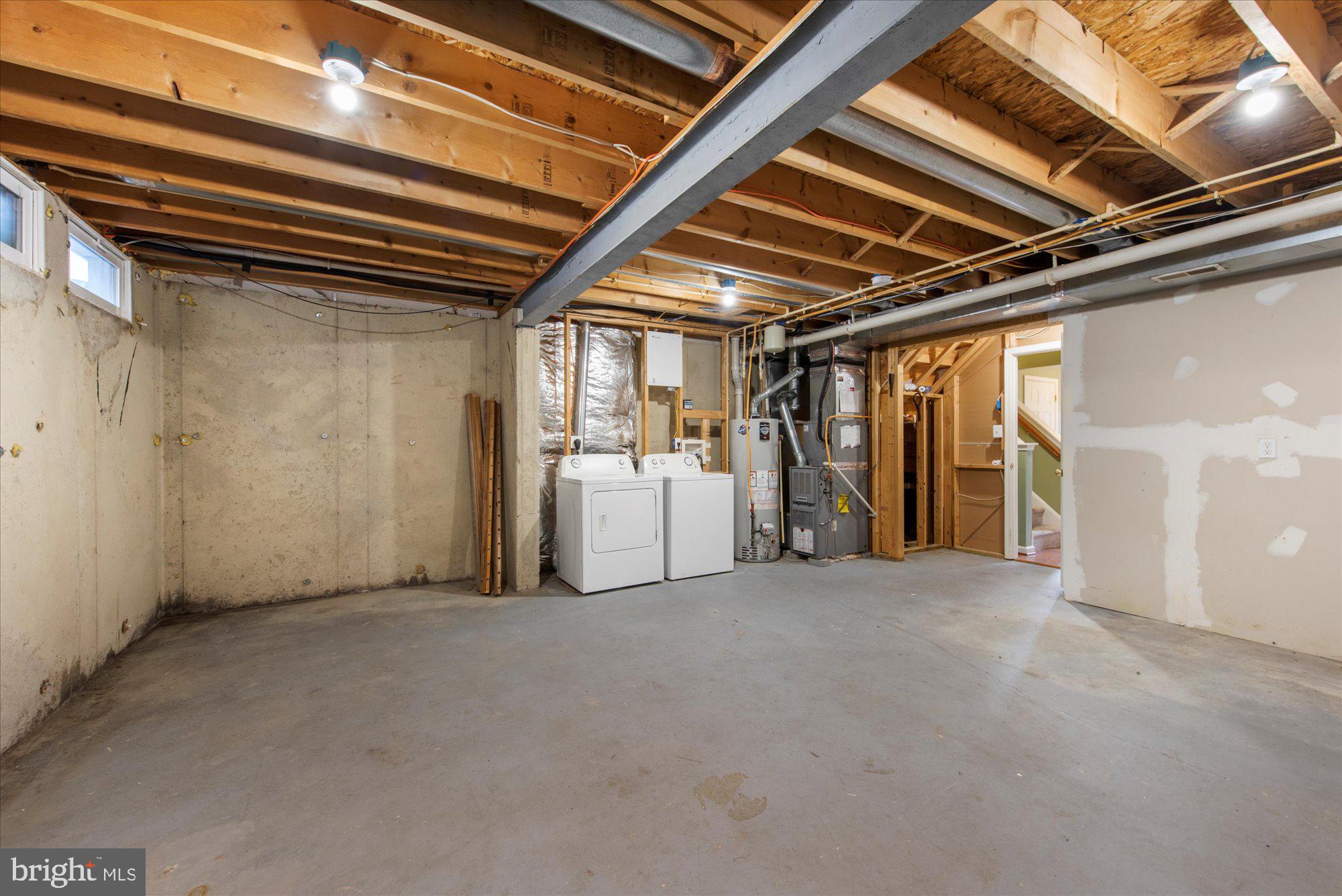 158 MAPLE AVENUE 31
