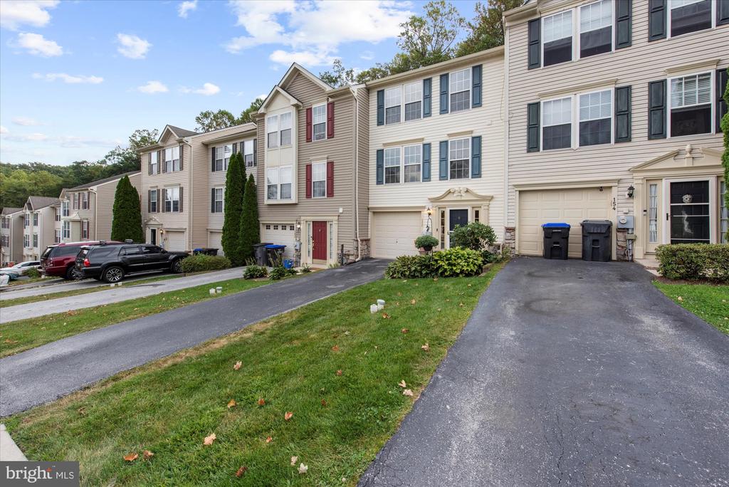 158 MAPLE AVENUE 31