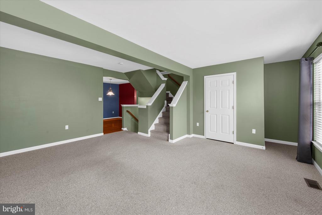 158 MAPLE AVENUE 31