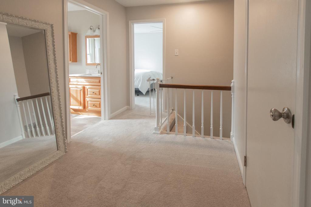 3294 MANOR ROAD