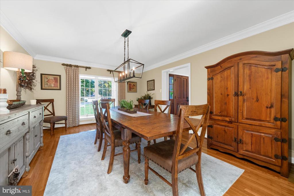 148 BARTON DRIVE