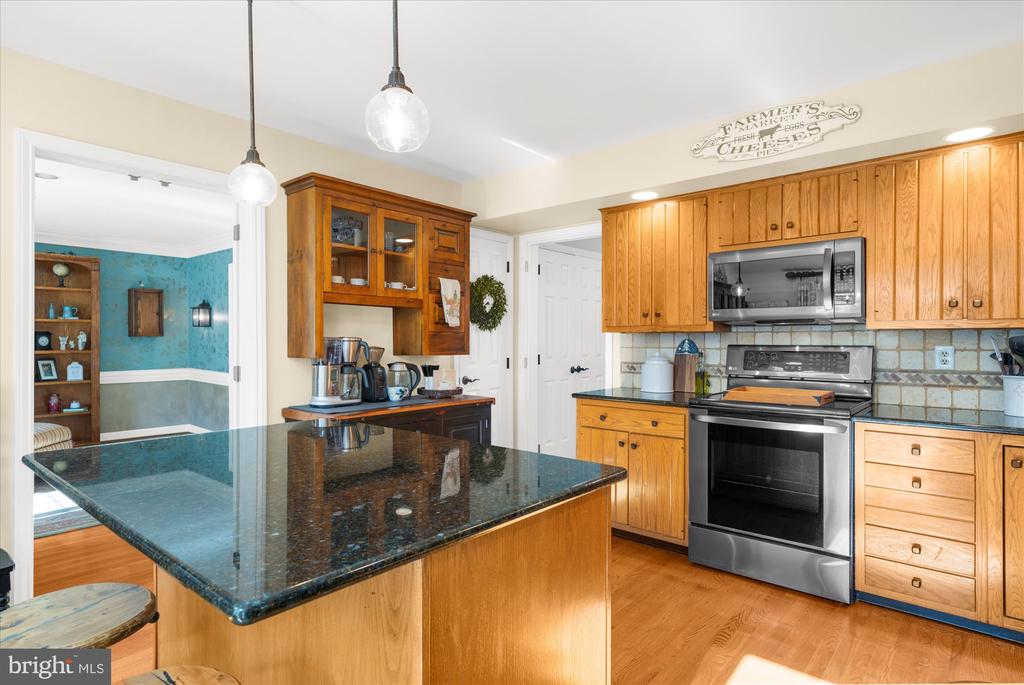 148 BARTON DRIVE