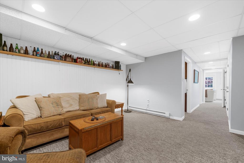 148 BARTON DRIVE