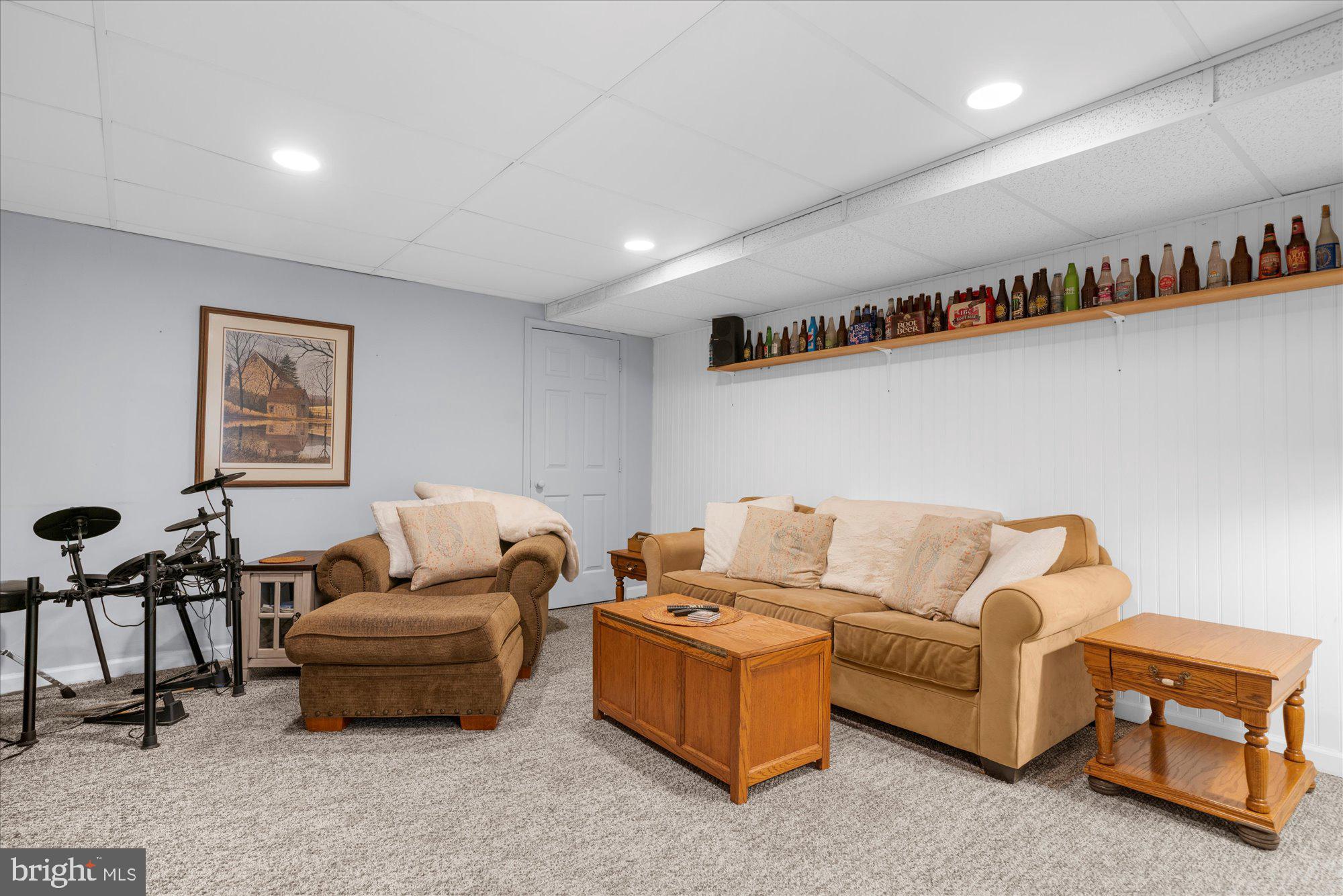 148 BARTON DRIVE