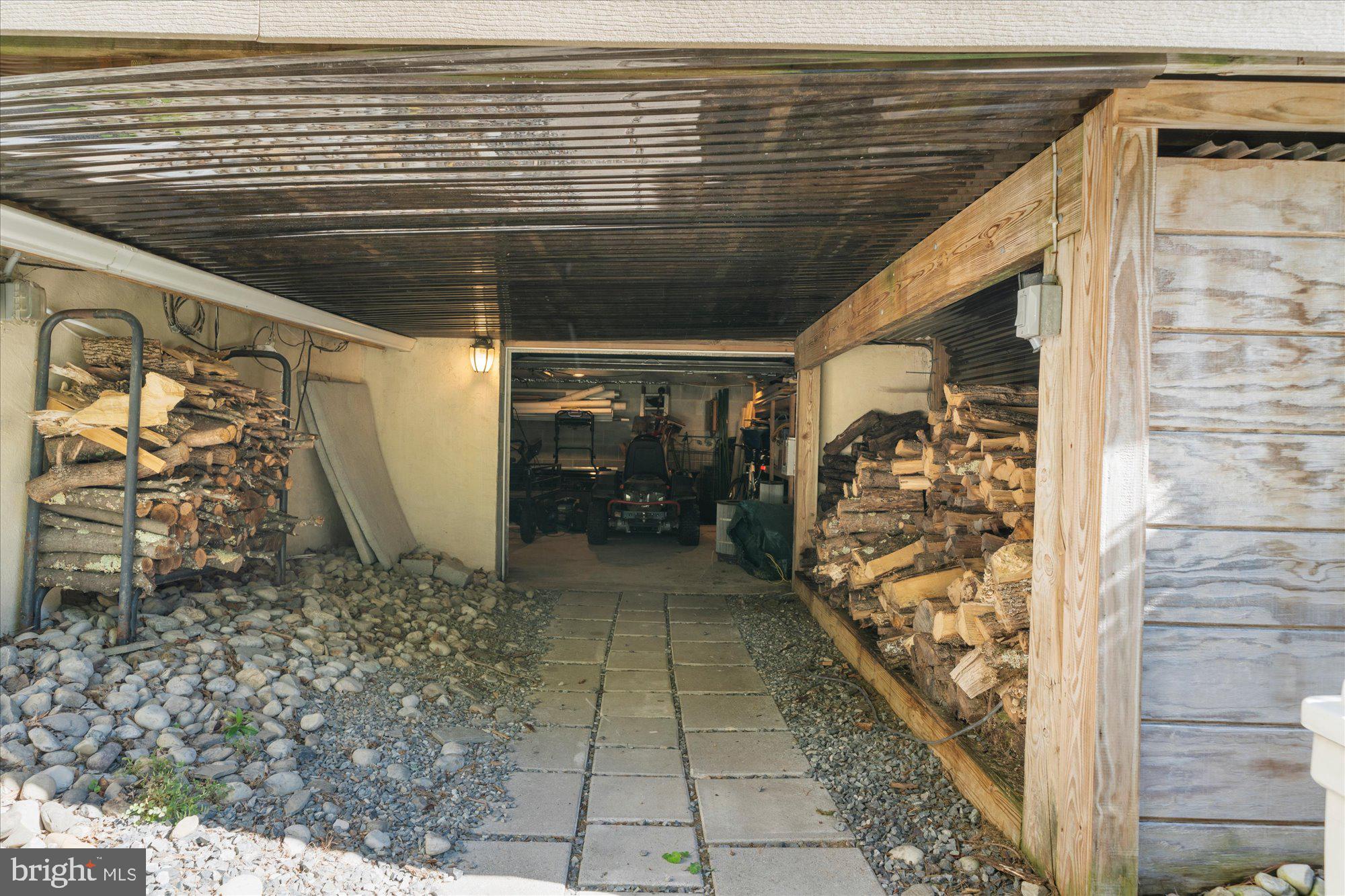 148 BARTON DRIVE