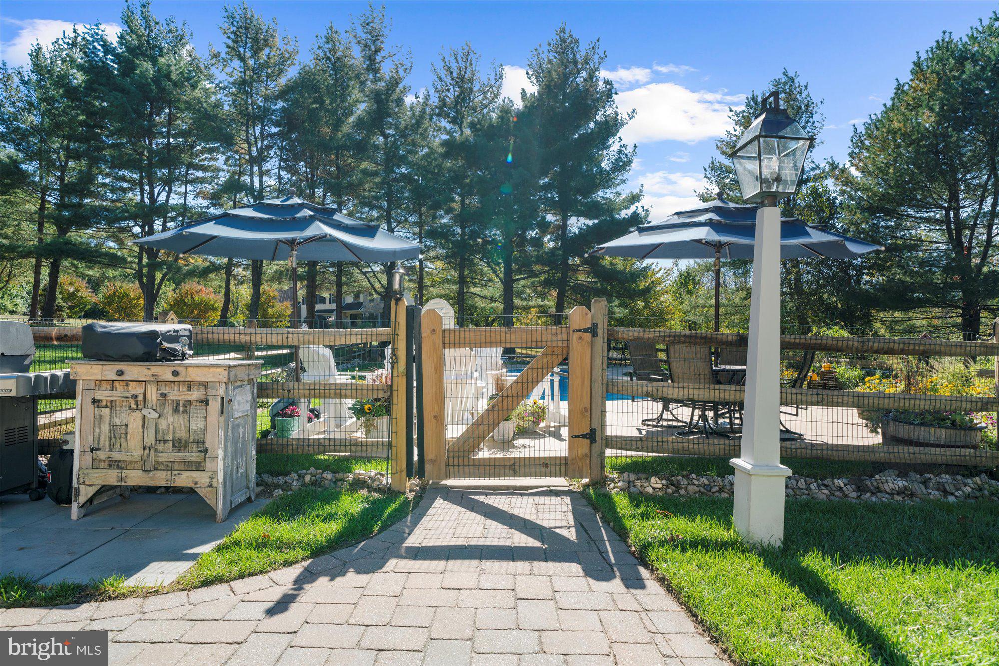 148 BARTON DRIVE