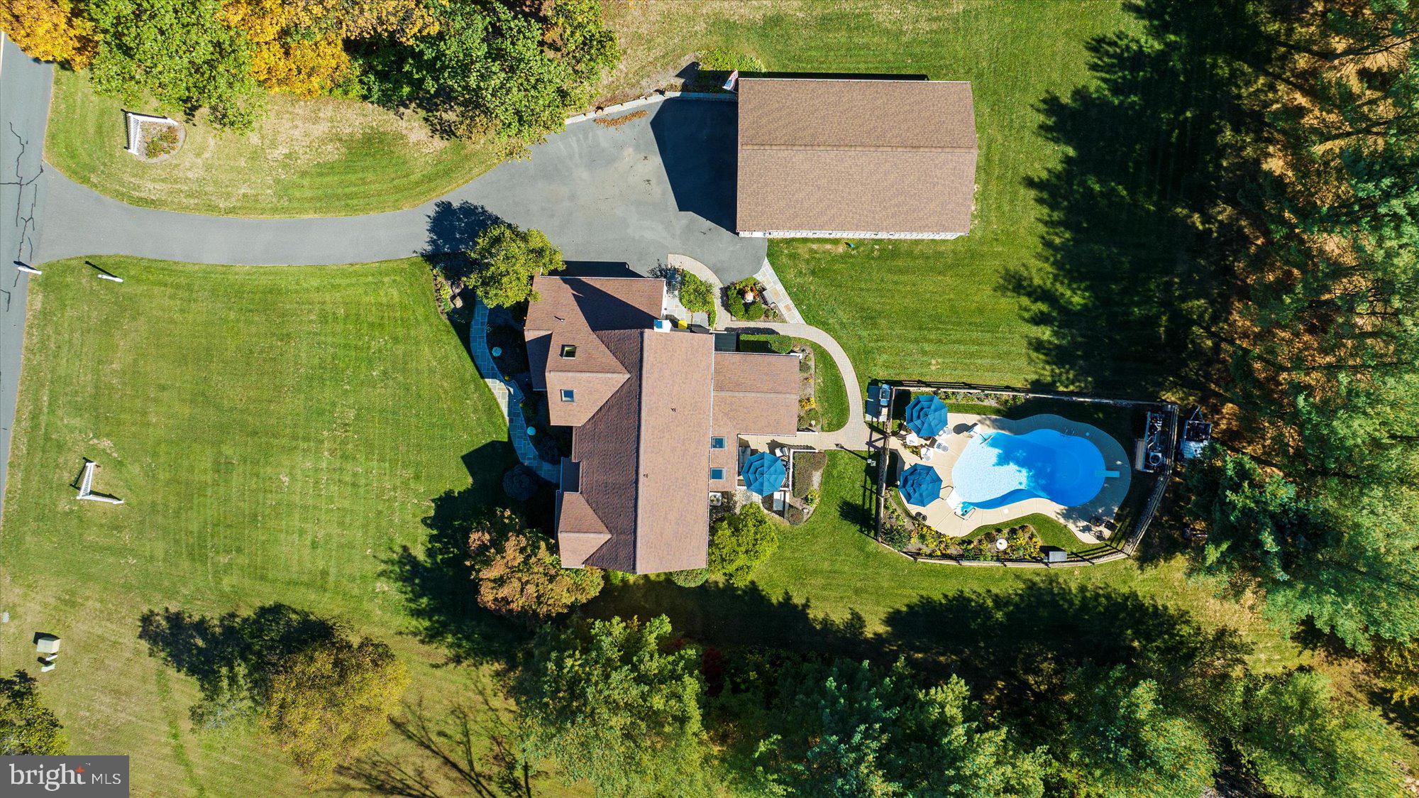 148 BARTON DRIVE