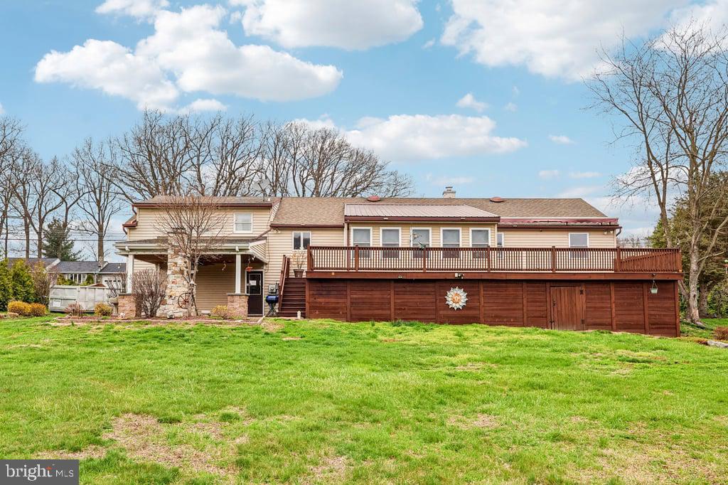23 W CONESTOGA ROAD