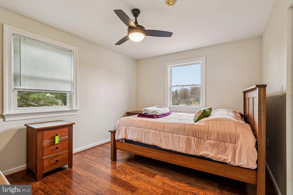 23 W CONESTOGA ROAD