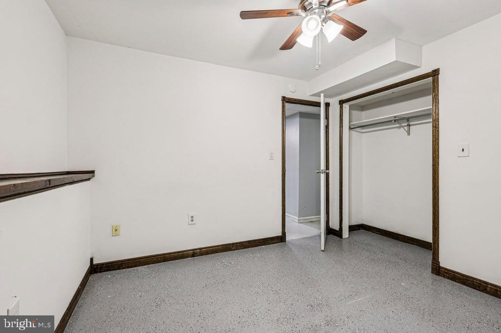 23 W CONESTOGA ROAD