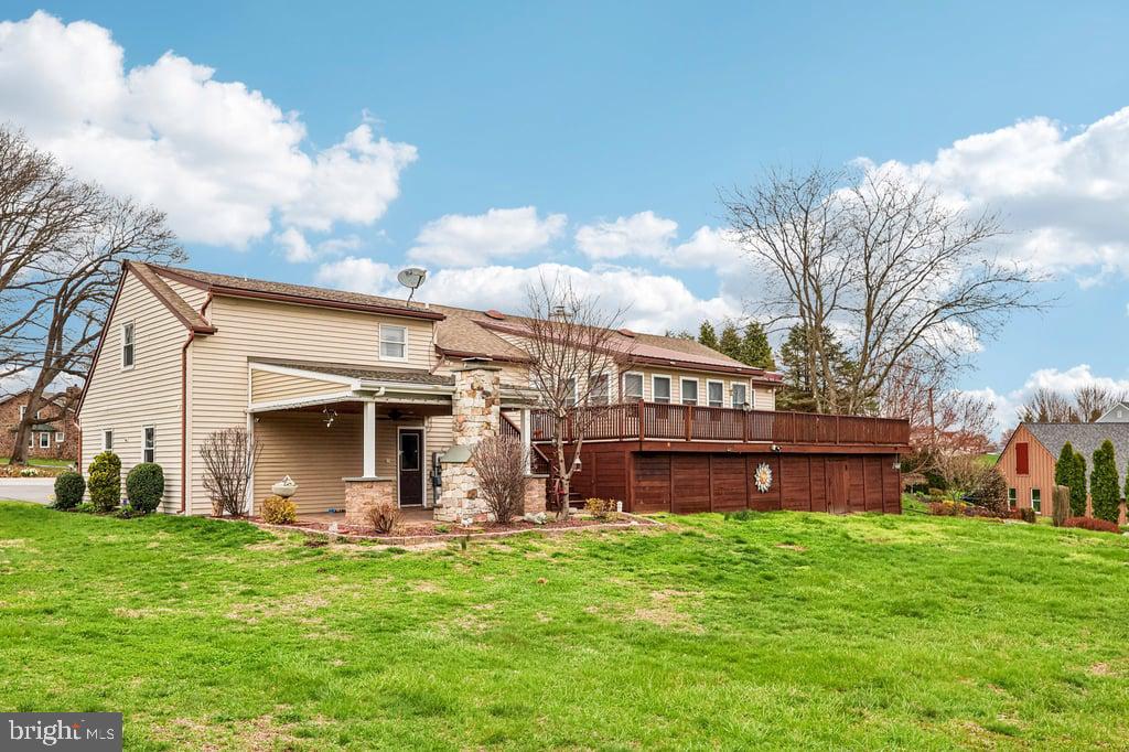 23 W CONESTOGA ROAD