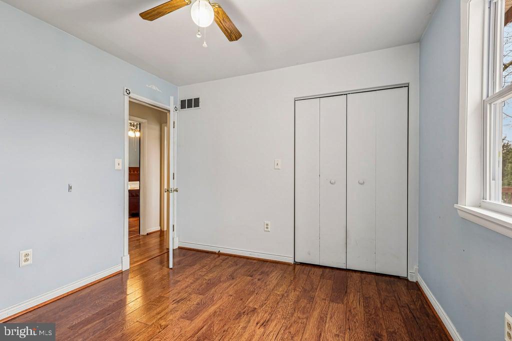 23 W CONESTOGA ROAD