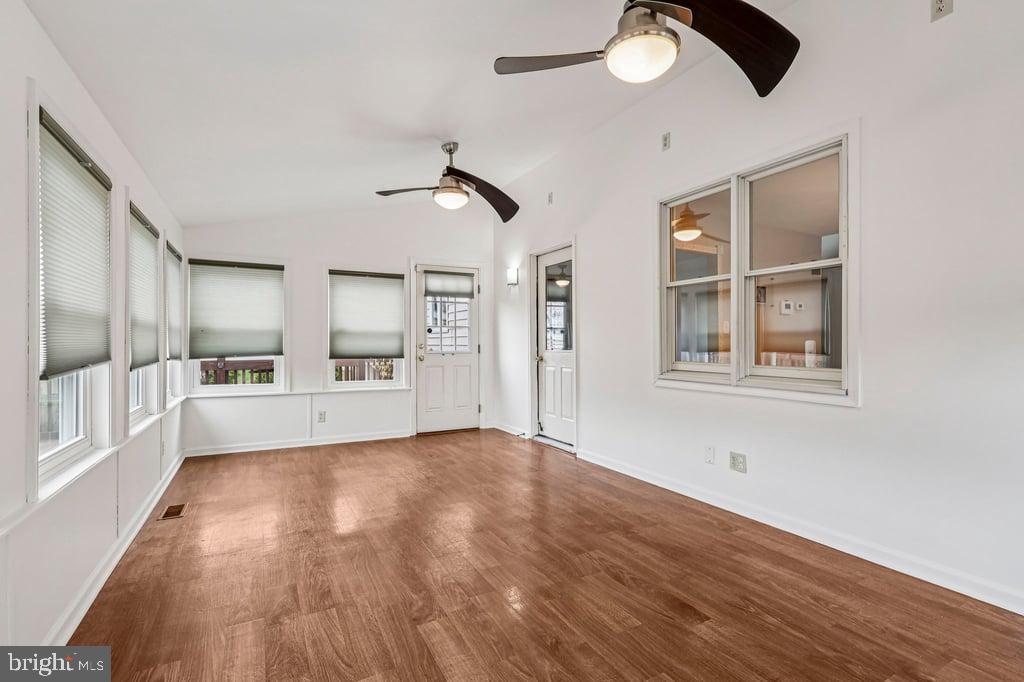 23 W CONESTOGA ROAD