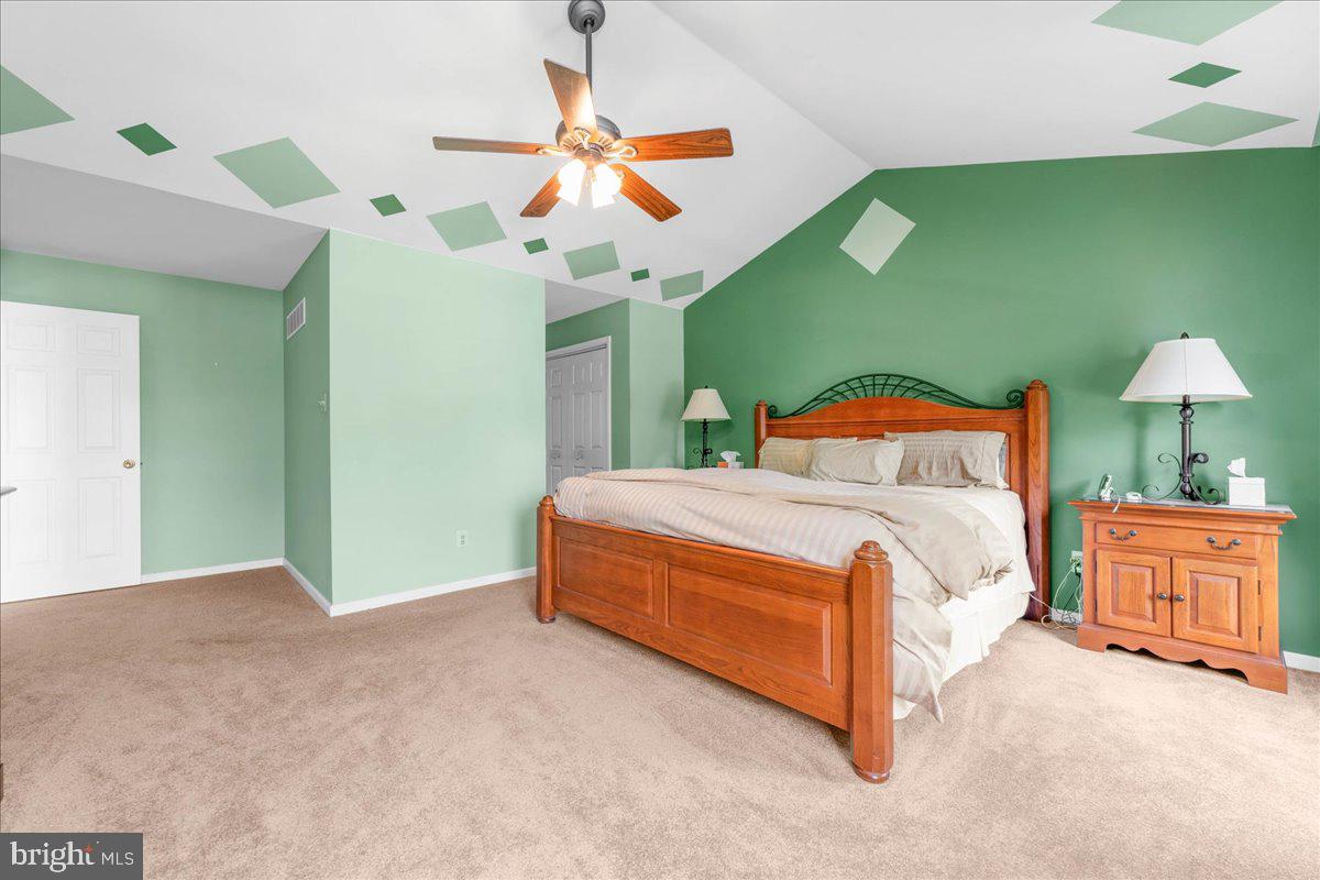 93 Overlook Cir