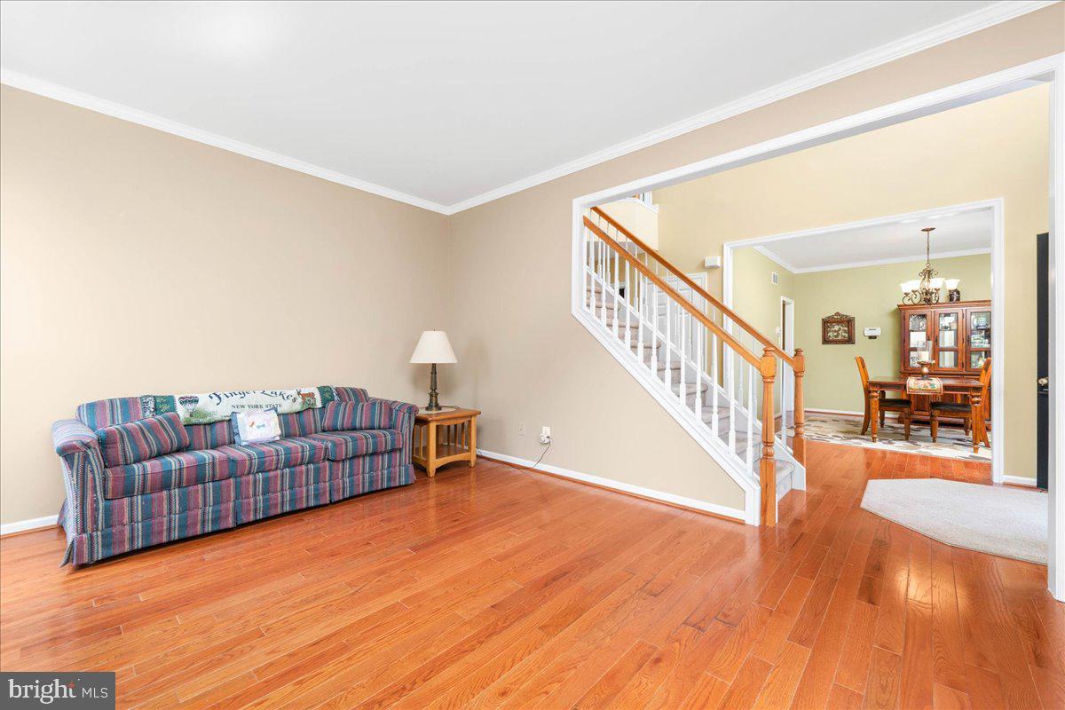93 Overlook Cir