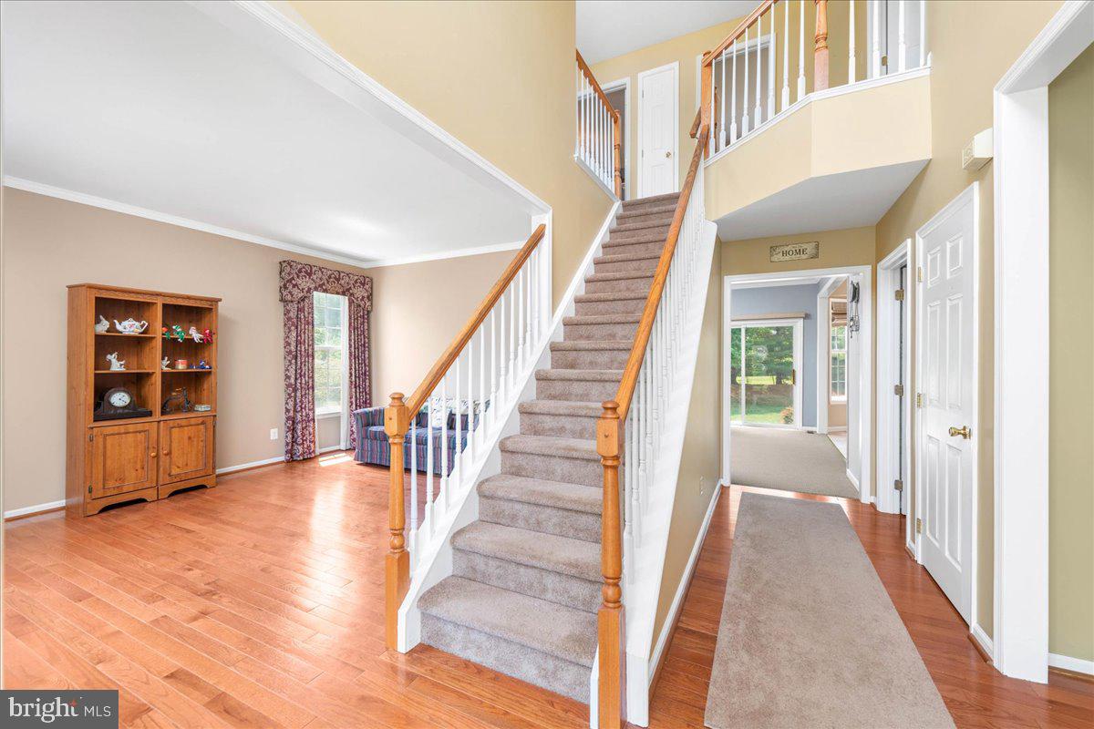 93 Overlook Cir