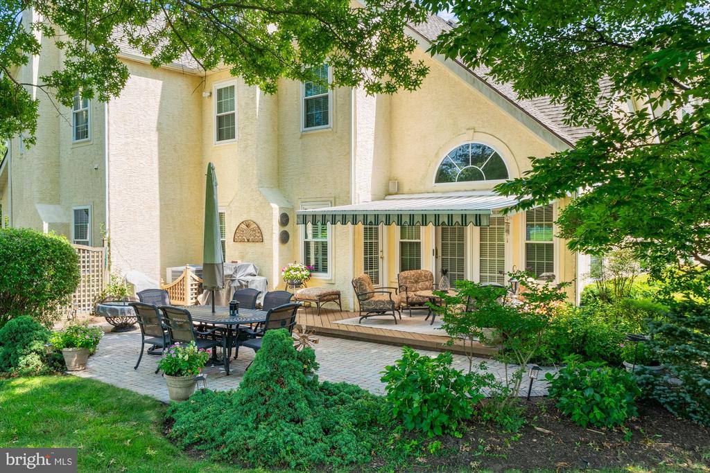 4 Chelsea Ct