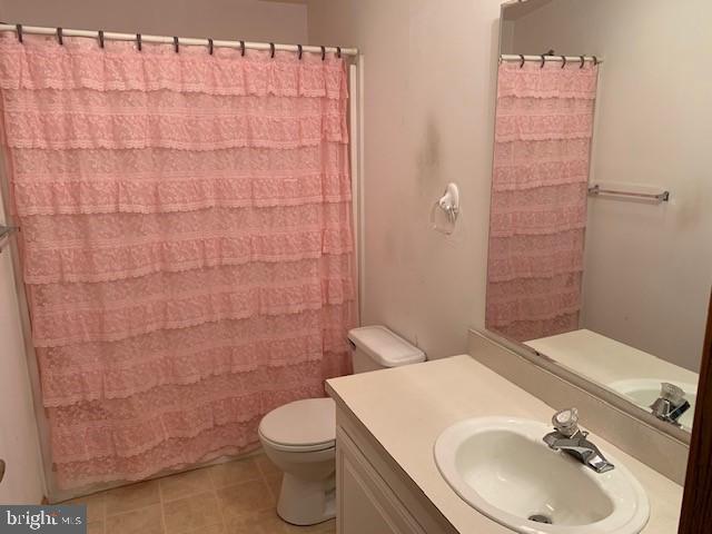 301 Carver Ln