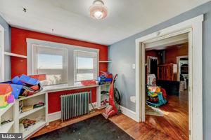 1146 Main St