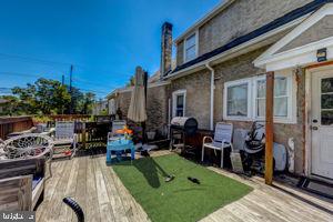 1146 Main St