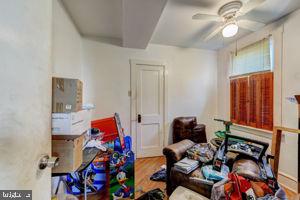 1146 Main St