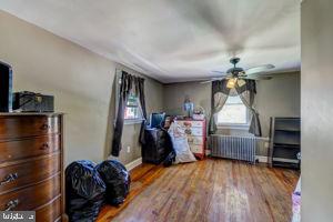 1146 Main St