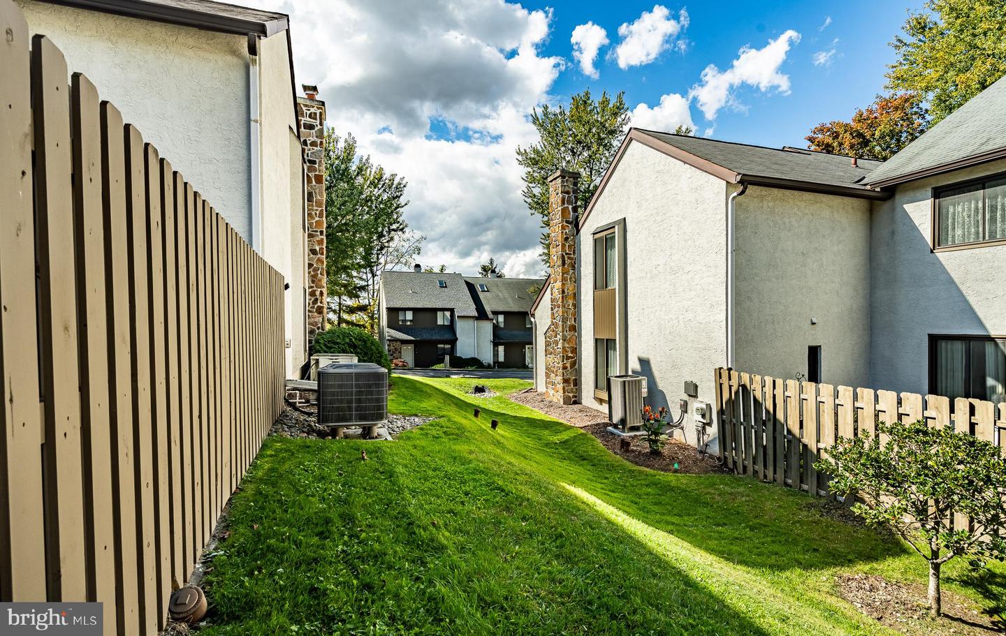 132 Pinecrest Ln