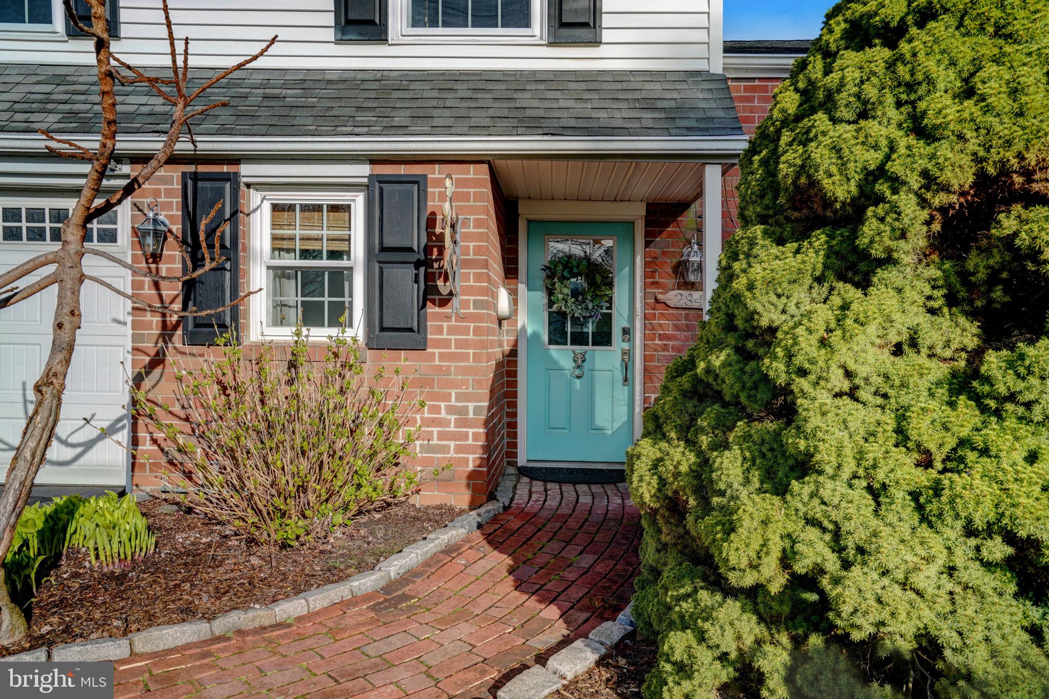 284 Edwards Dr