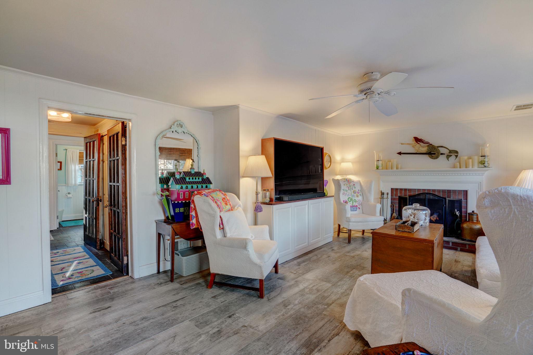 284 Edwards Dr