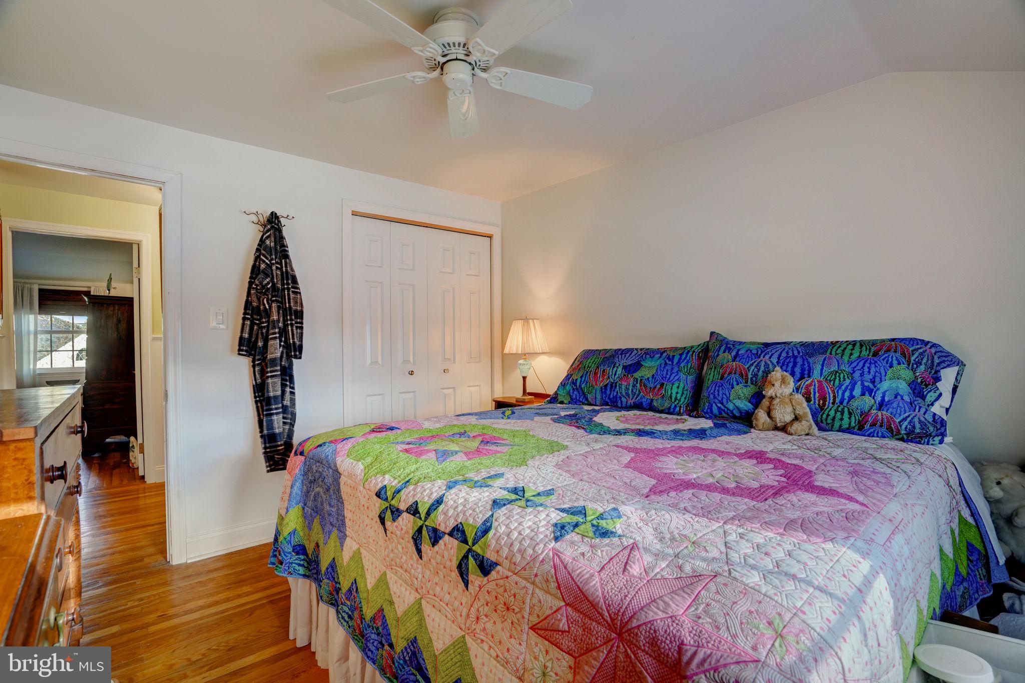 284 Edwards Dr