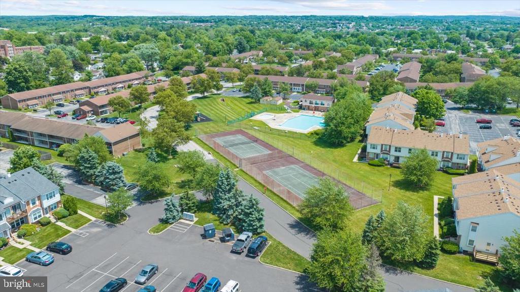 417 Wendover Dr. #124-B