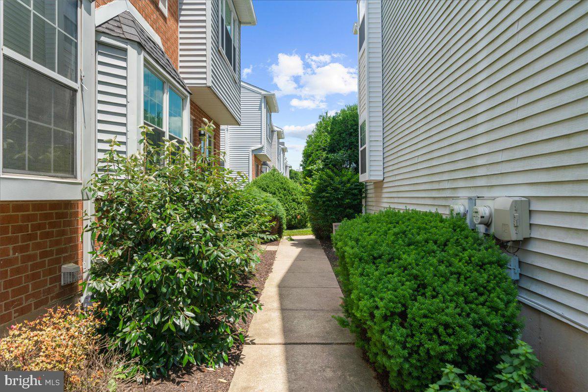 417 Wendover Dr. #124-B