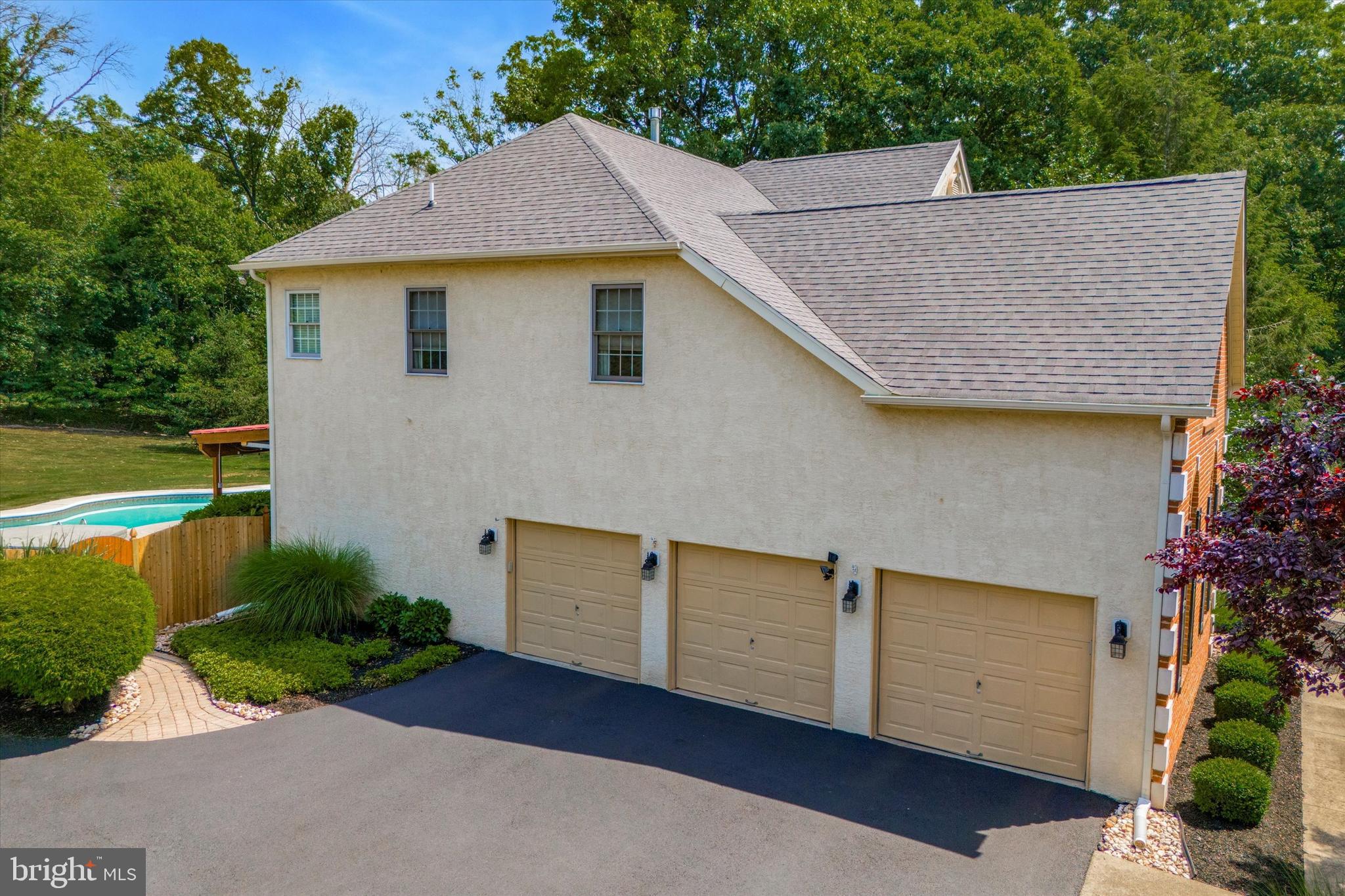 1794 Morgan Ln