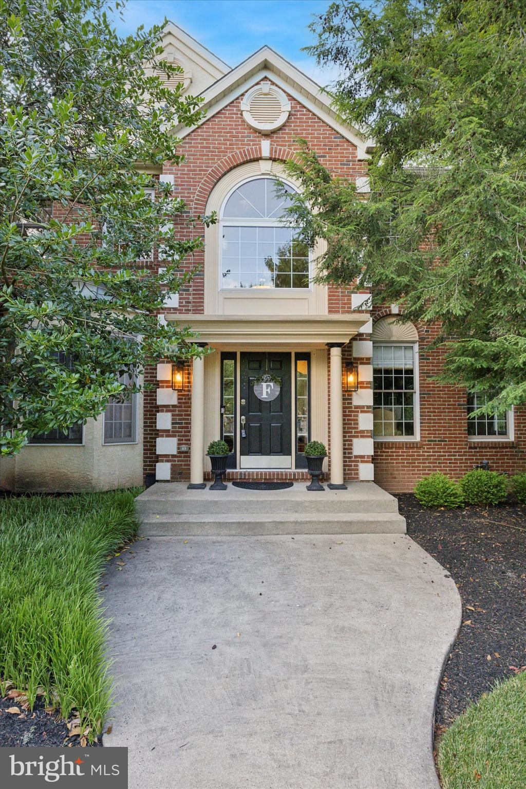 1794 Morgan Ln