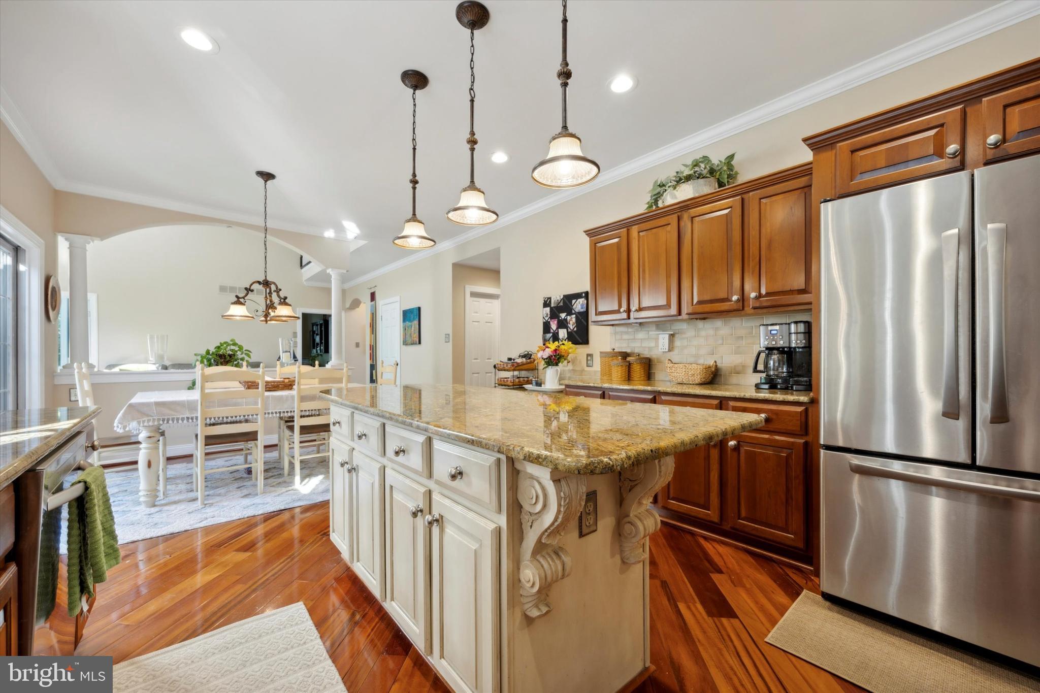 1794 Morgan Ln
