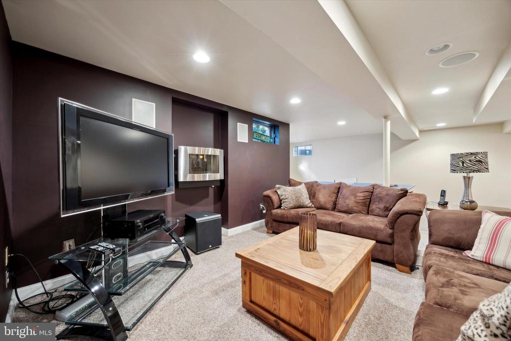 1794 Morgan Ln