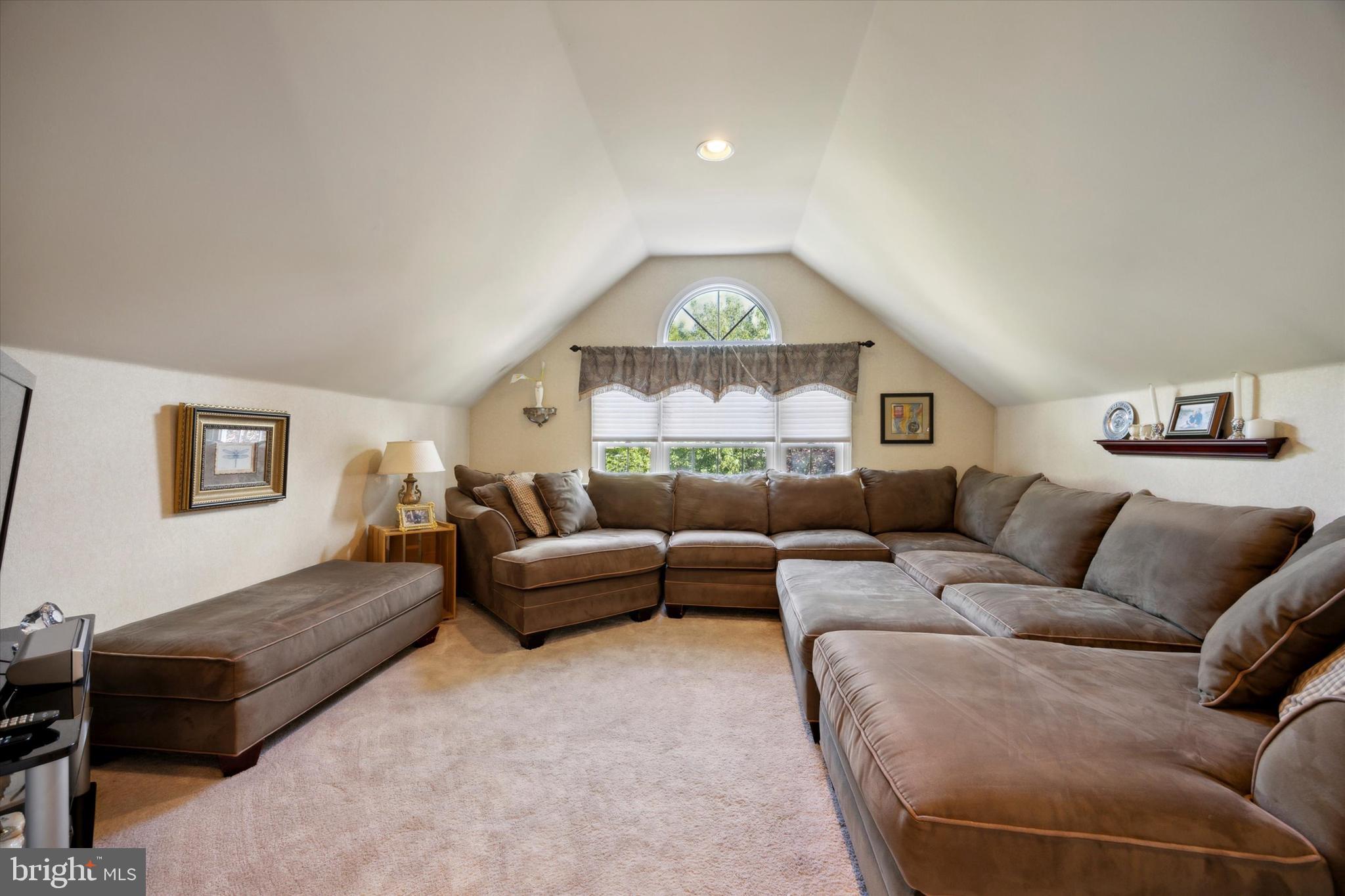 1794 Morgan Ln