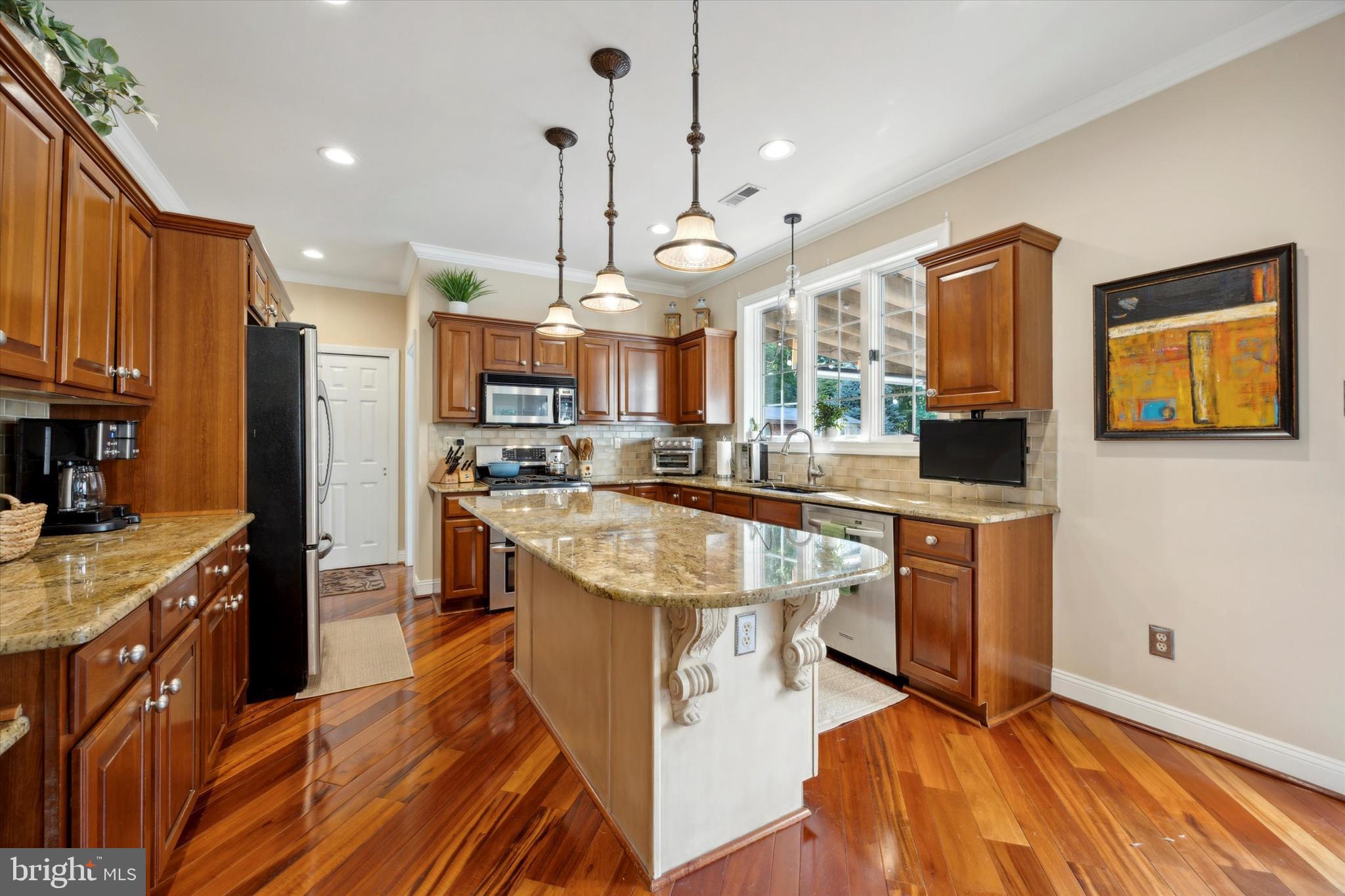 1794 Morgan Ln