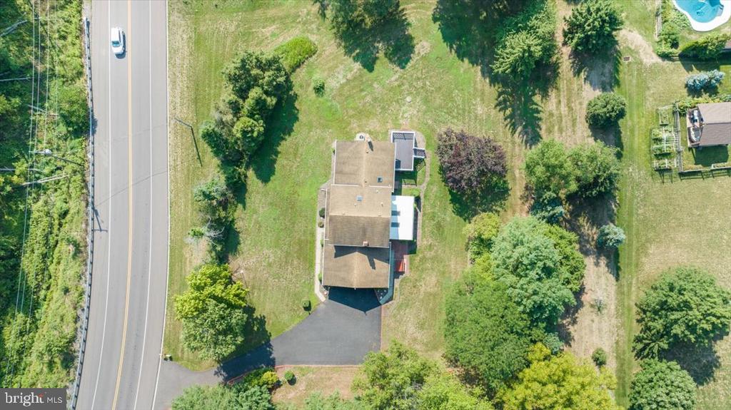 153 Ott Rd