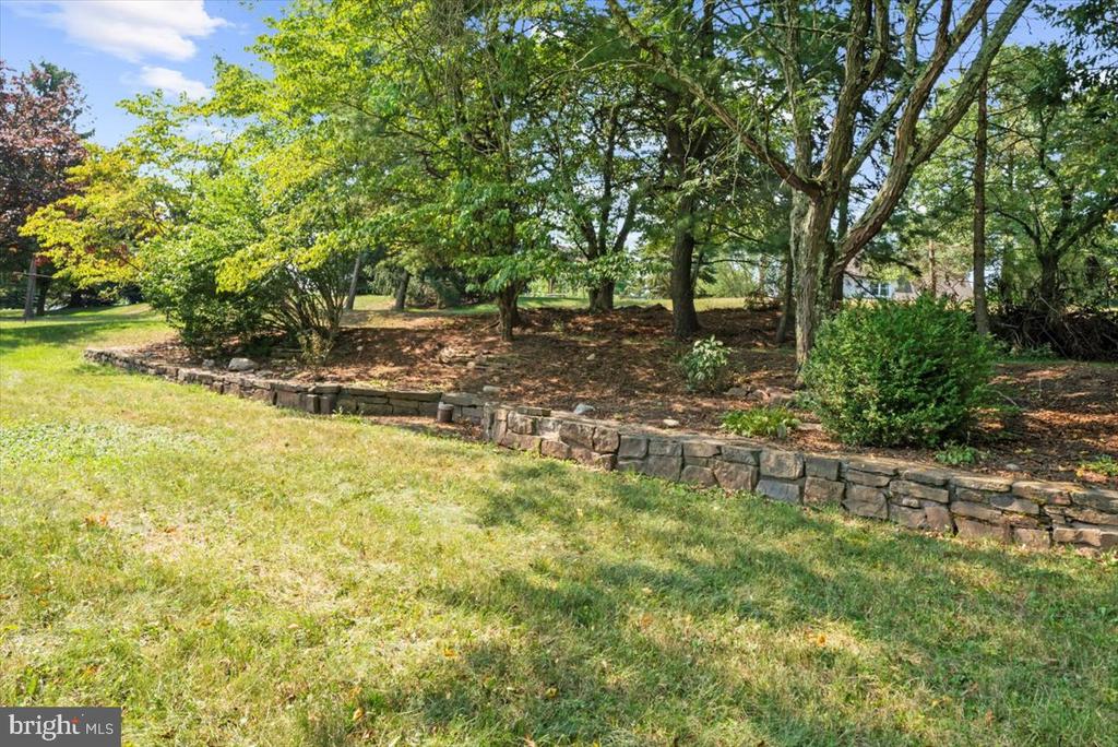 153 Ott Rd