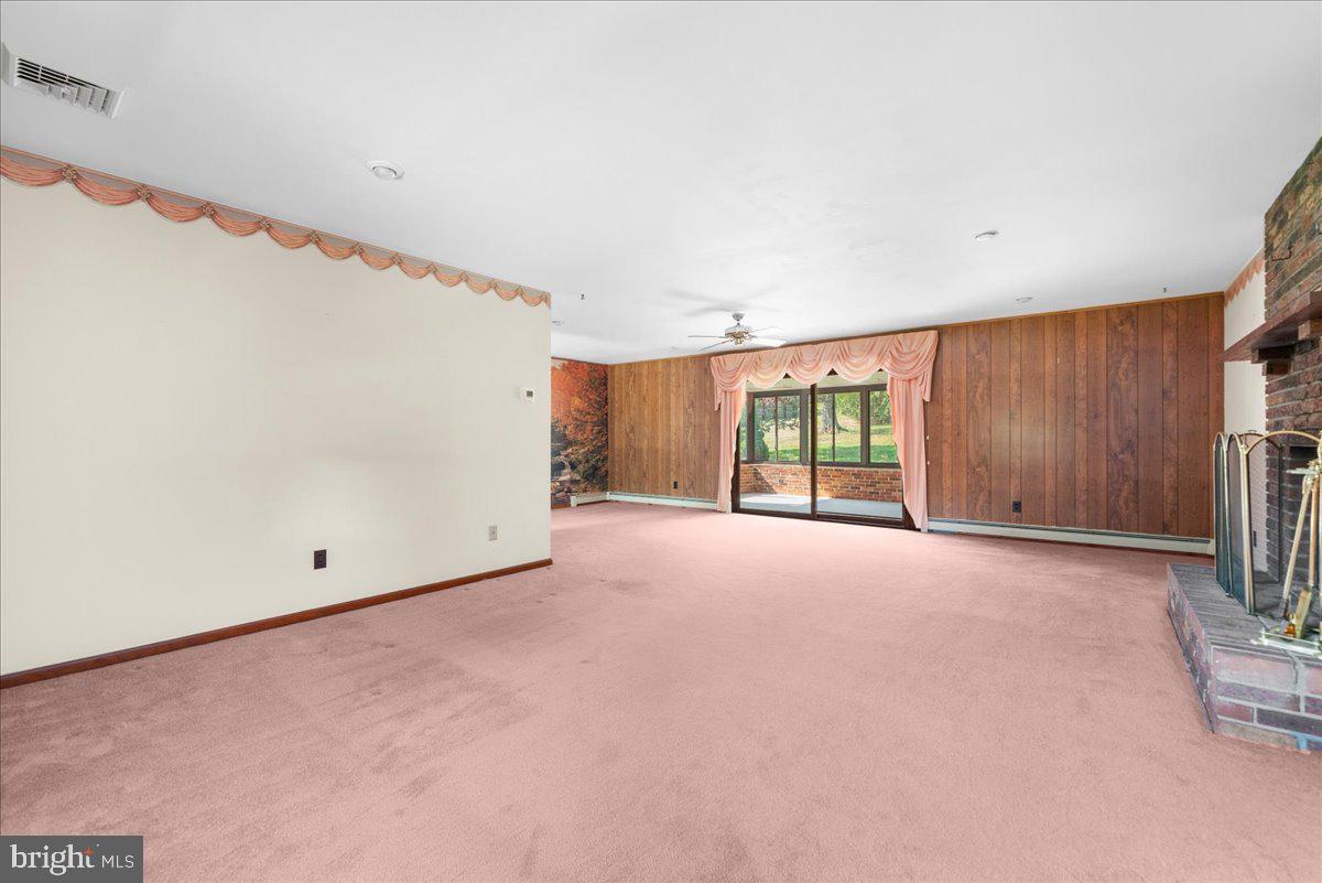 153 Ott Rd